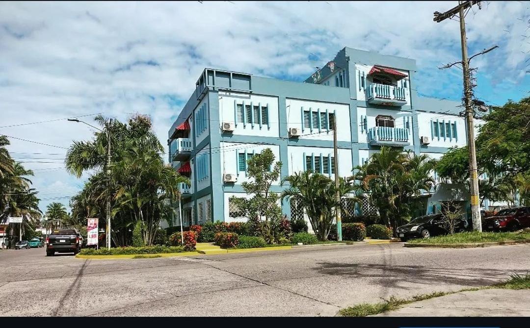 Hotel Carnaval ลาเซย์บา ภายนอก รูปภาพ
