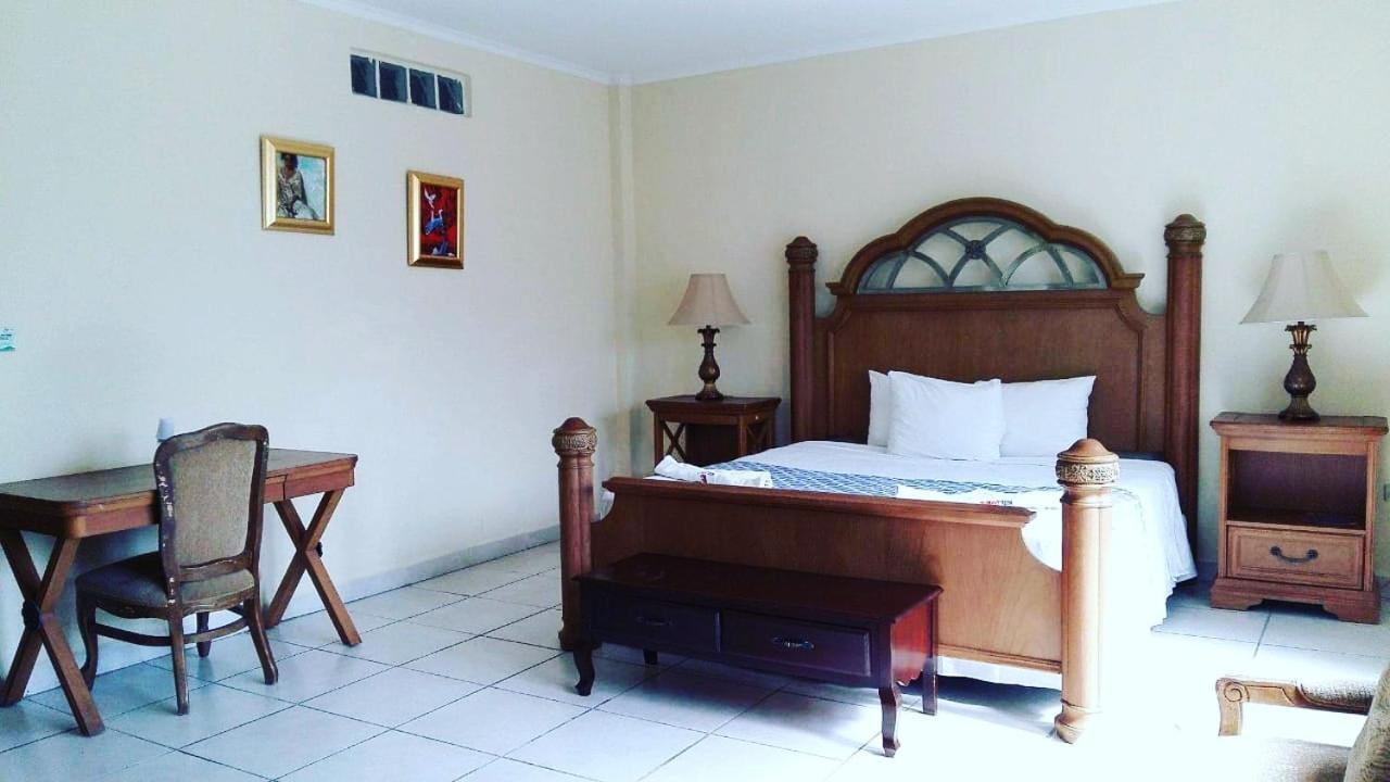 Hotel Carnaval ลาเซย์บา ภายนอก รูปภาพ